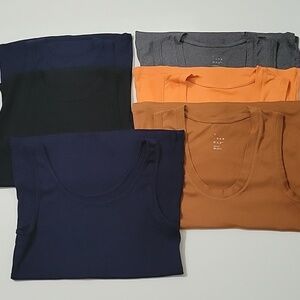 6 A New Day Tanks, Size M